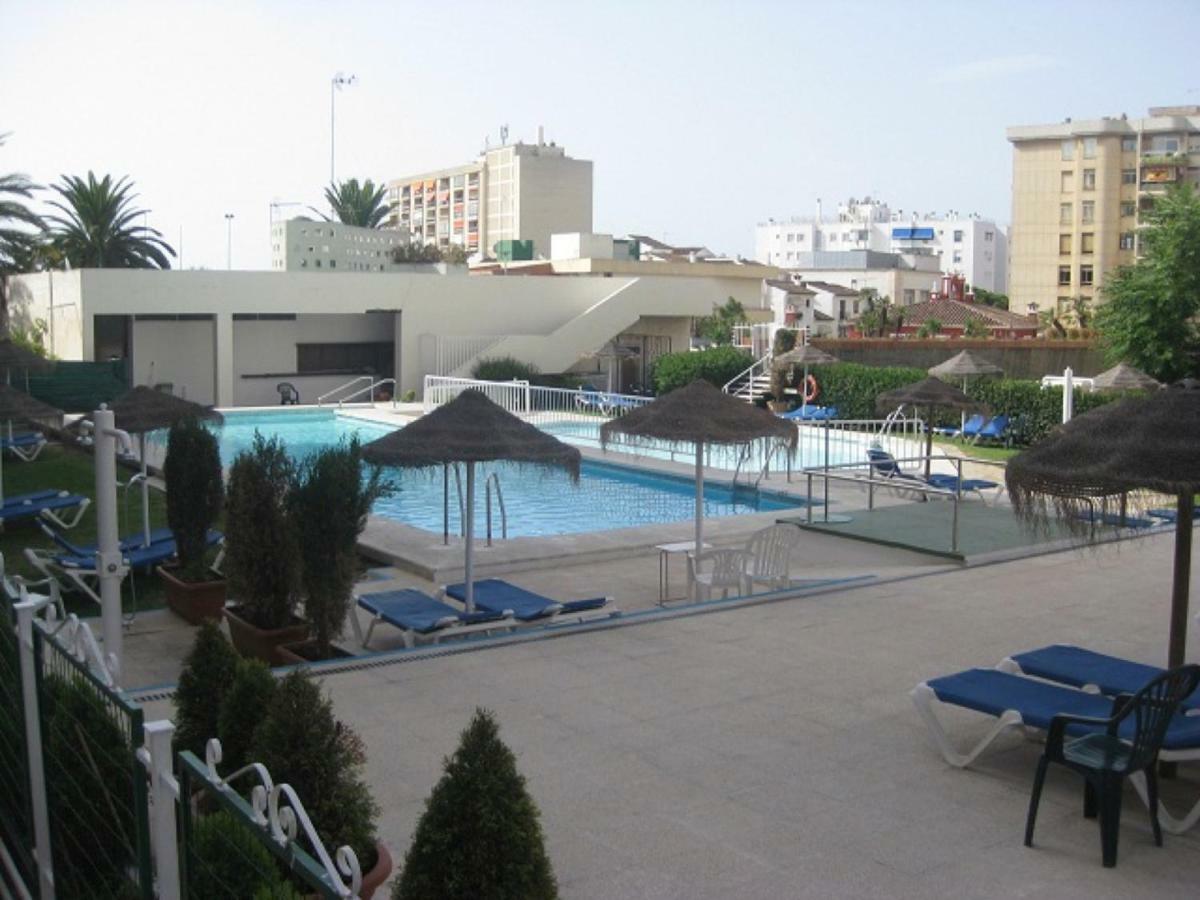 Cozy Apartamento Centro 托雷莫利诺斯 外观 照片